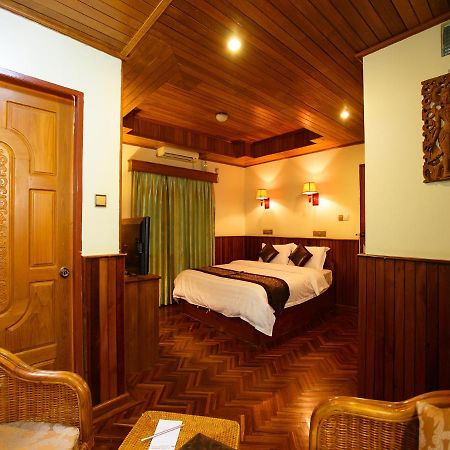 The Hotel Emperor Μανταλέι Εξωτερικό φωτογραφία