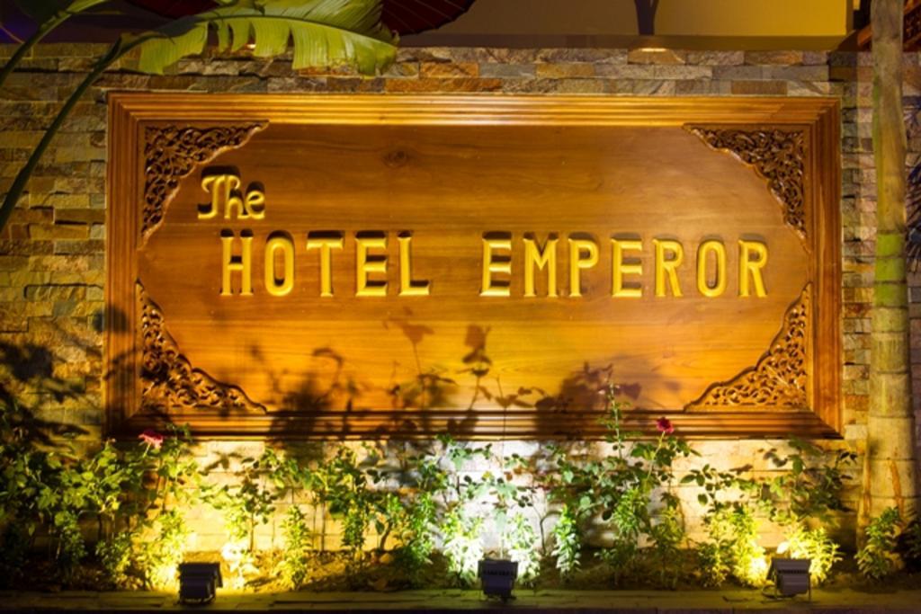 The Hotel Emperor Μανταλέι Εξωτερικό φωτογραφία