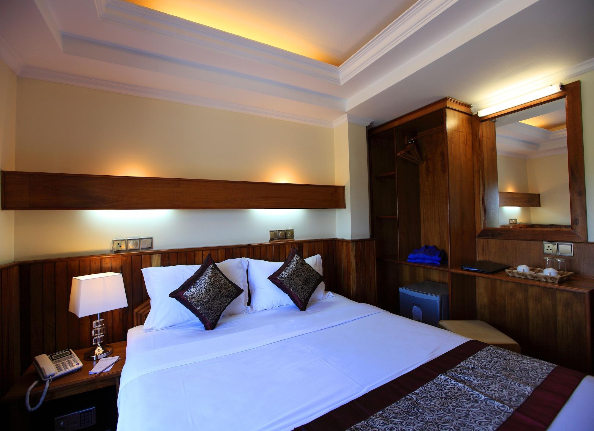 The Hotel Emperor Μανταλέι Εξωτερικό φωτογραφία